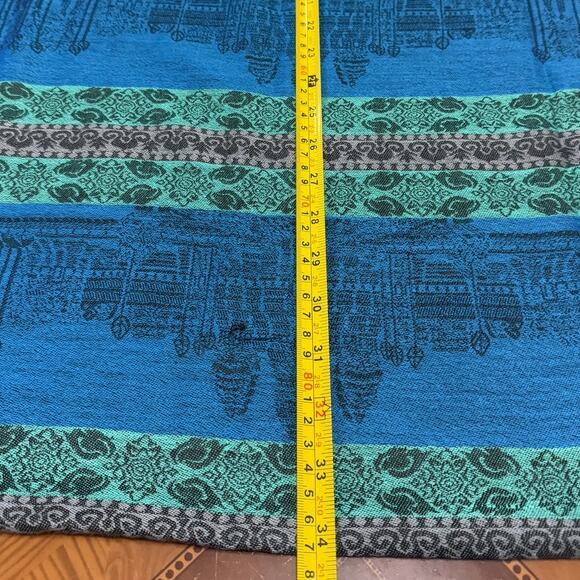 Vintage 100% New Pasmina Scarf of Angkor Wat Temple in Cambodia - Picture 6 of 6